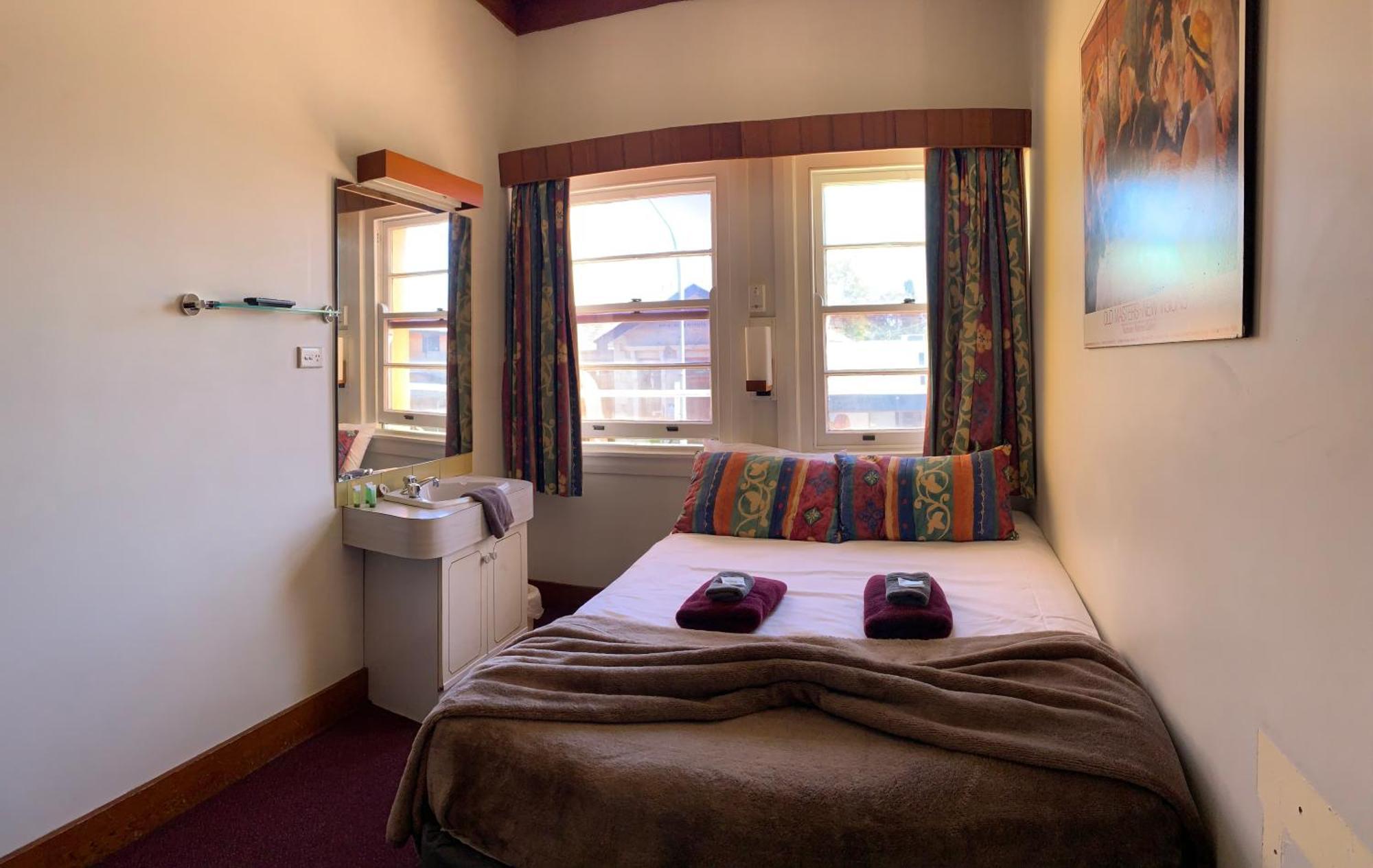 Moruya Monarch Hotel Exterior photo